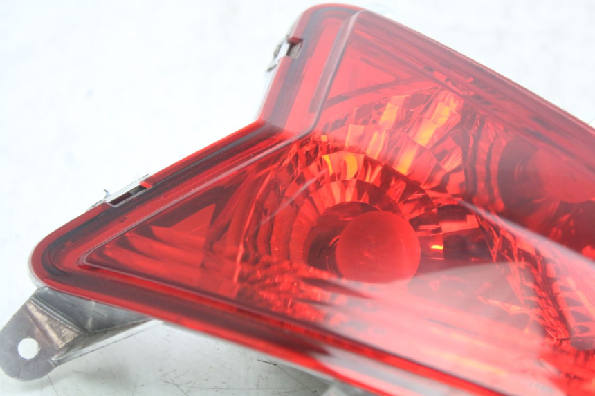 photo de FEU ARRIERE PEUGEOT GEOPOLIS RS 125 (2007 - 2009)