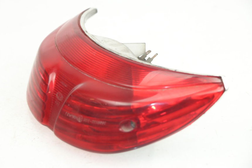 photo de FEU ARRIERE PEUGEOT TREKKER 50 (1998 - 2004)