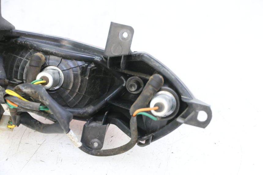 photo de FEU ARRIERE PEUGEOT TWEET 4T 50 (2014 - 2019)