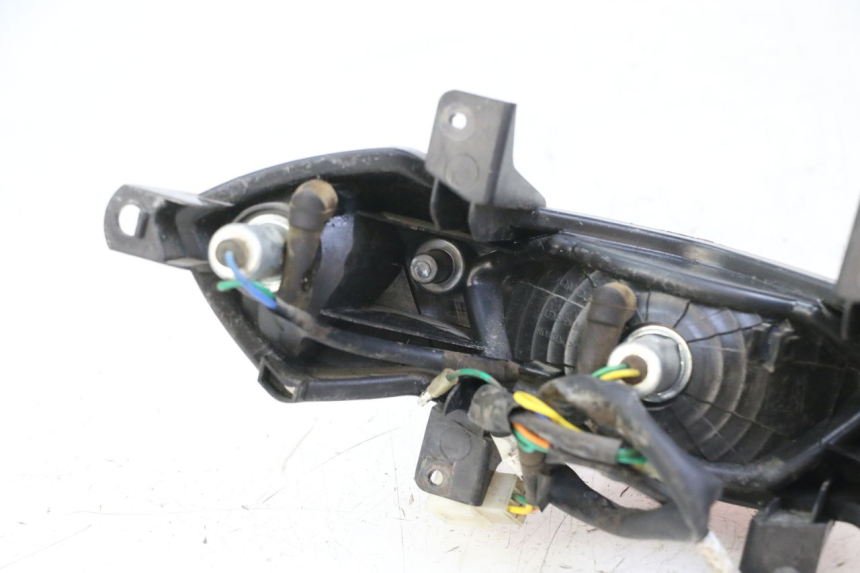 photo de FEU ARRIERE PEUGEOT TWEET 4T 50 (2014 - 2019)