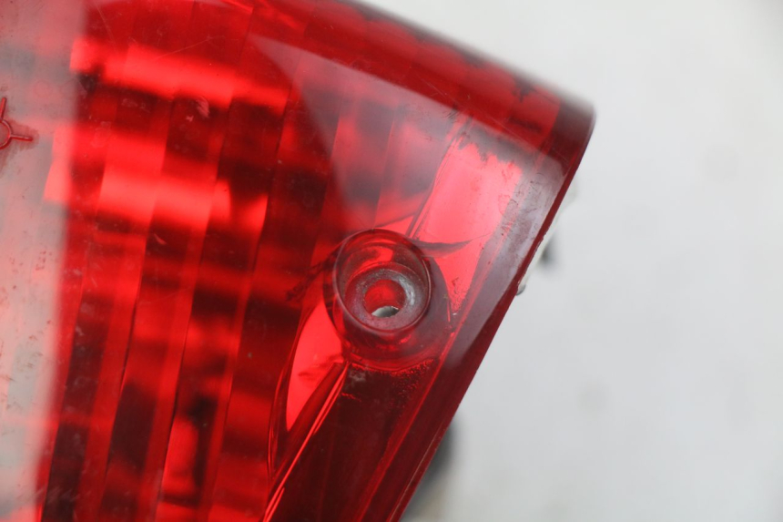 photo de FEU ARRIERE PIAGGIO FLY 125 (2005 - 2012)