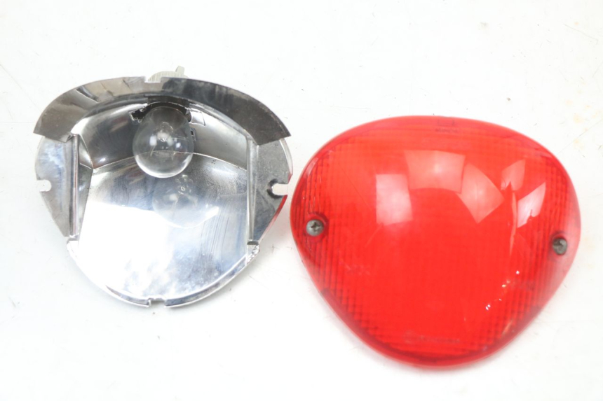 photo de FEU ARRIERE PIAGGIO LIBERTY 4T 50 (2004 - 2008)