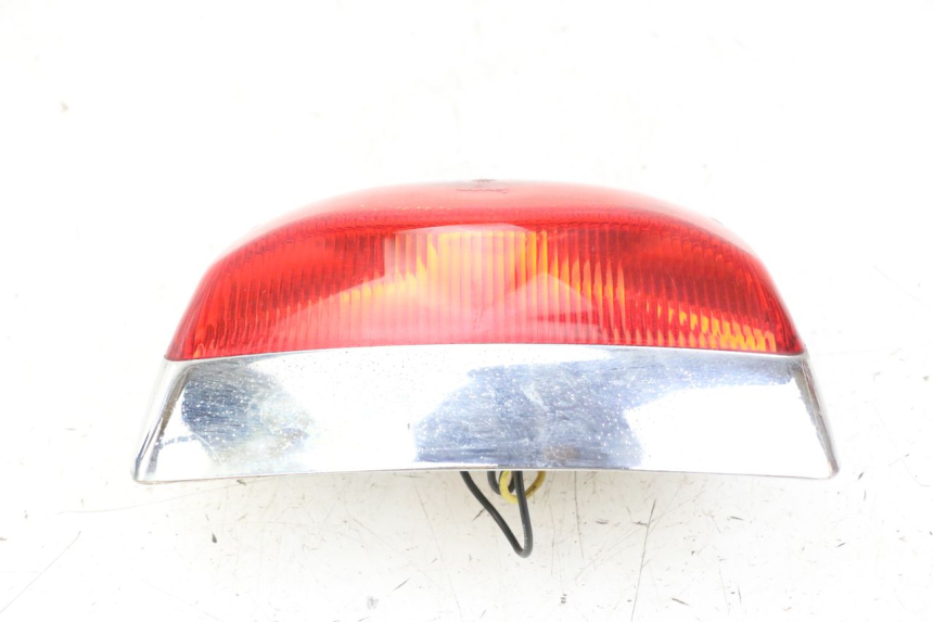 photo de FEU ARRIERE PIAGGIO VESPA LX 150 (2005 - 2013)