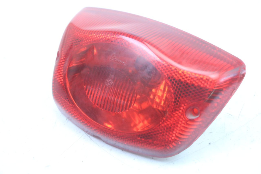 photo de FEU ARRIERE PIAGGIO VESPA LX IE 125 (2010 - 2012)