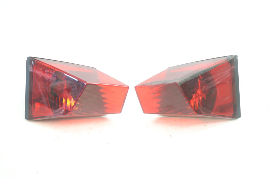 photo de FEU ARRIERE CAN-AM SPYDER RS 1000 (2008 - 2012) - Vue principale