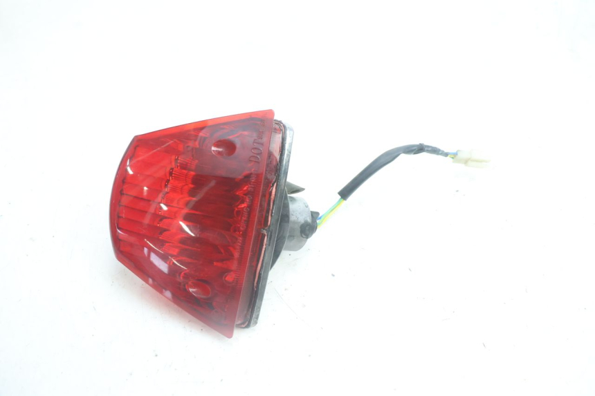 photo de FEU ARRIERE APRILIA SR 2T 50 (2012 - 2017) - Vue principale