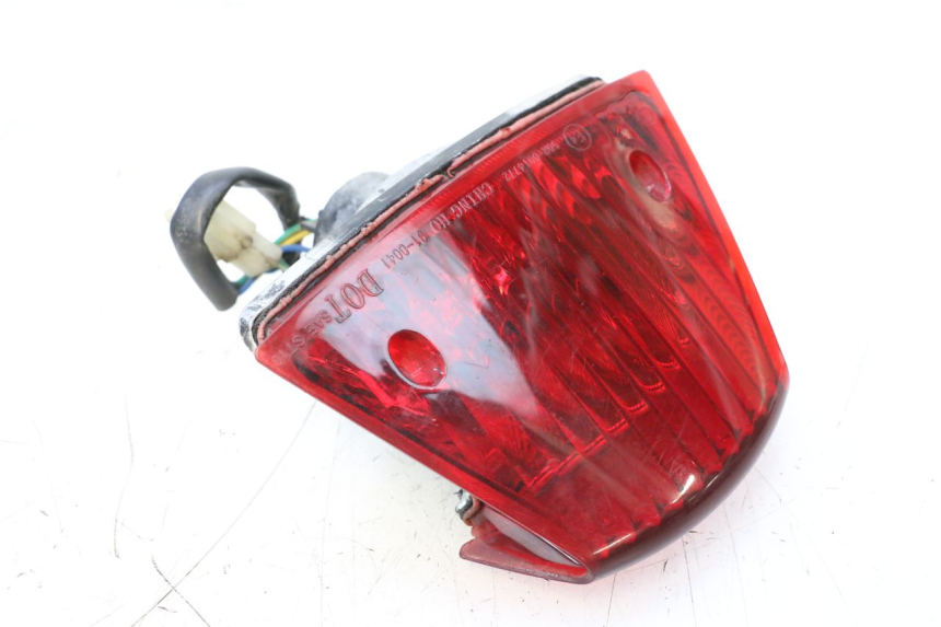 photo de FEU ARRIERE APRILIA SR MOTARD 50 (2012 - 2018) - État de surface