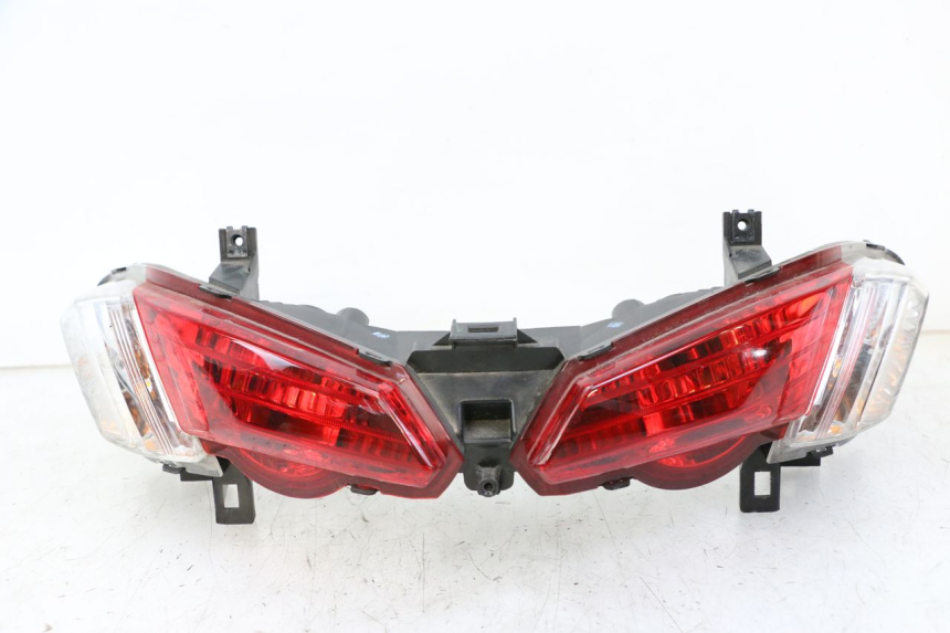 photo de FEU ARRIERE SUZUKI BURGMAN 125 (2018 - 2021)