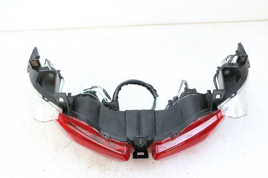 photo de FEU ARRIERE SUZUKI BURGMAN 125 (2018 - 2021)