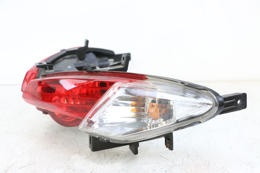 photo de FEU ARRIERE SUZUKI BURGMAN 125 (2018 - 2021)