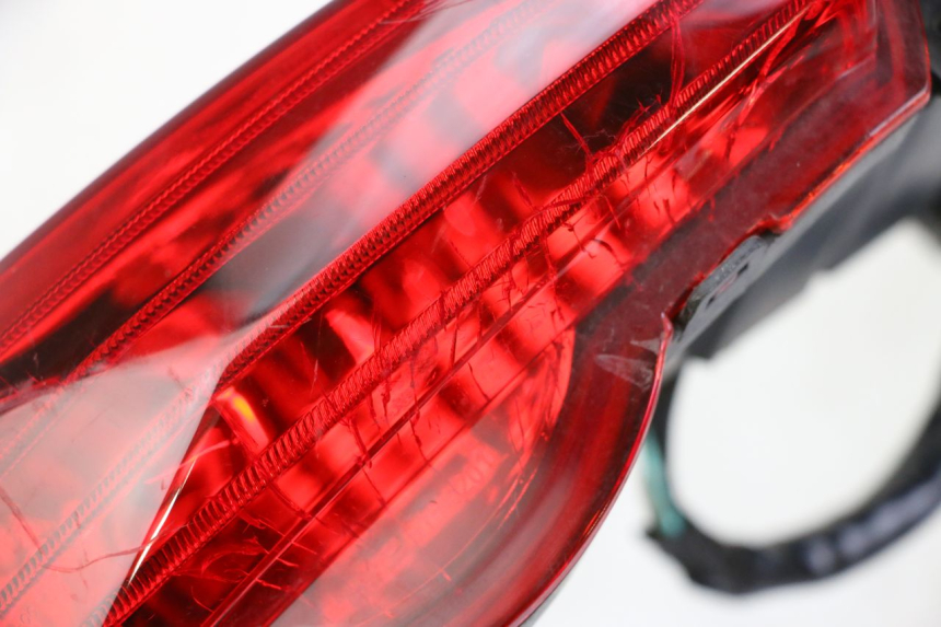 photo de FEU ARRIERE SUZUKI BURGMAN 125 (2018 - 2021)