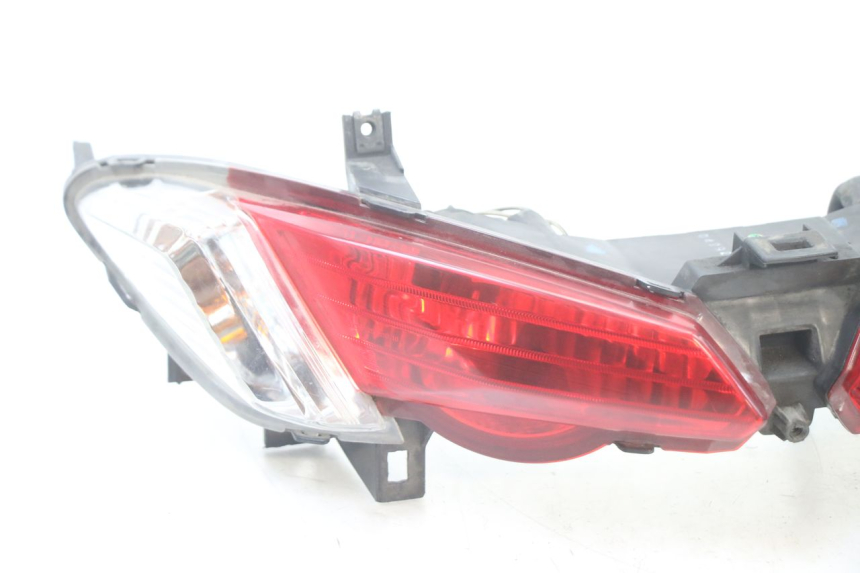 photo de FEU ARRIERE SUZUKI BURGMAN 125 (2015 - 2017)