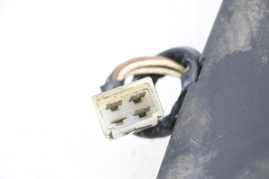 photo de FEU ARRIERE SUZUKI GSX E 250 (1982 - 1983)