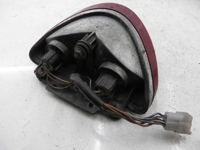 photo de FEU ARRIERE SUZUKI SV S 650 (1999 - 2002) - Vue d’ensemble