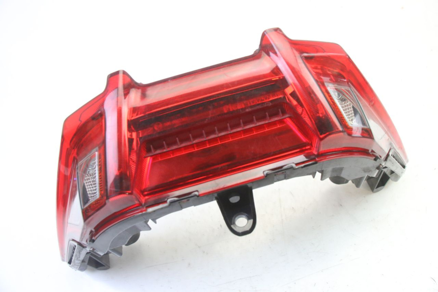 photo de FEU ARRIERE APRILIA SXR 50 (2021 - 2023)