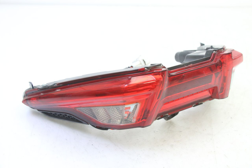 photo de FEU ARRIERE APRILIA SXR 50 (2021 - 2023)