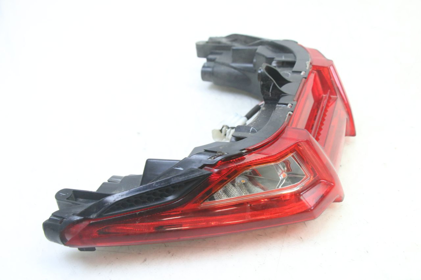 photo de FEU ARRIERE APRILIA SXR 50 (2021 - 2023)