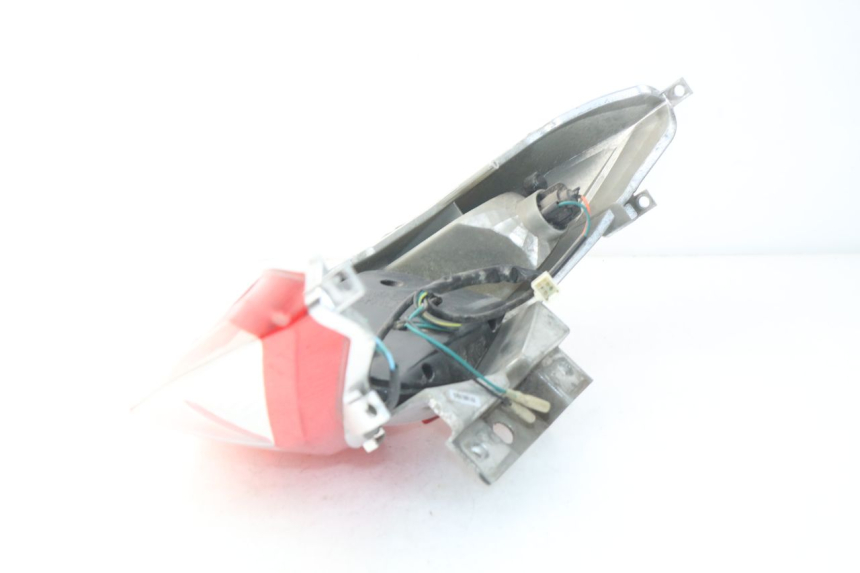 photo de FEU ARRIERE SYM GTS EFI ABS 125 (2012 - 2016)