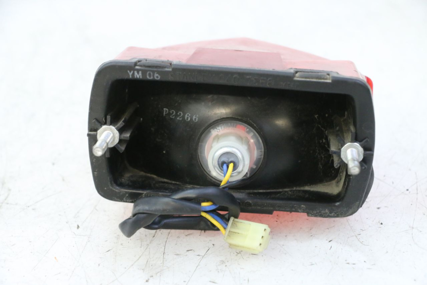 photo de FEU ARRIERE YAMAHA TDM ABS 900 (2002 - 2014)
