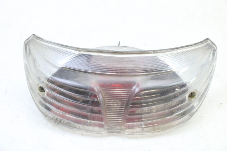 photo de FEU ARRIERE PEUGEOT TREKKER TKR 50 (2005 - 2014)