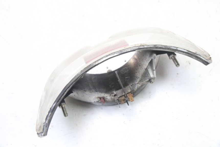 photo de FEU ARRIERE PEUGEOT TREKKER TKR 50 (2005 - 2014)