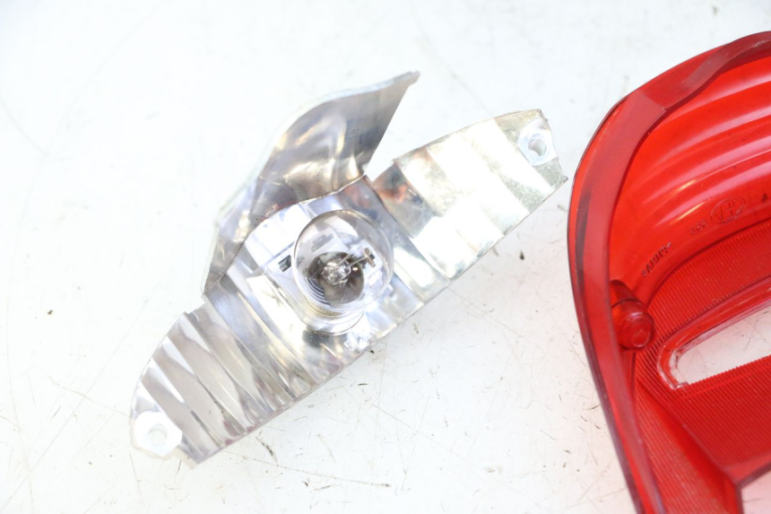 photo de FEU ARRIERE HONDA X8R 50 (1998 - 2003)
