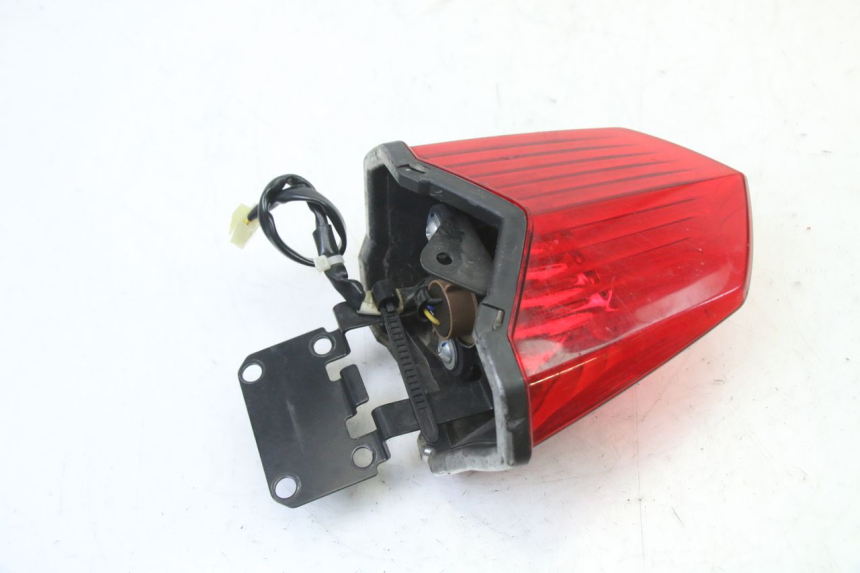 photo de FEU ARRIERE YAMAHA XJ6 ABS 600 (2008 - 2016)
