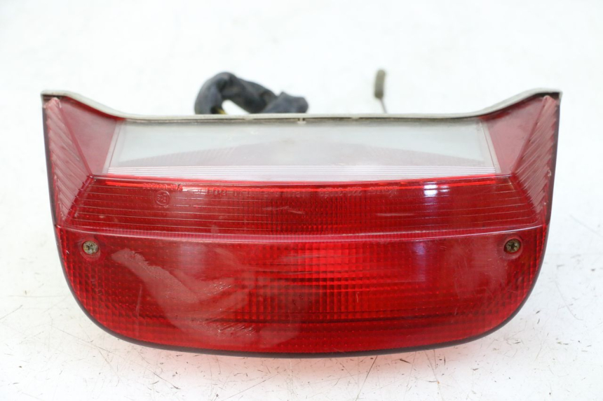 photo de FEU ARRIERE YAMAHA XJN DIVERSION 600 (2000 - 2003)