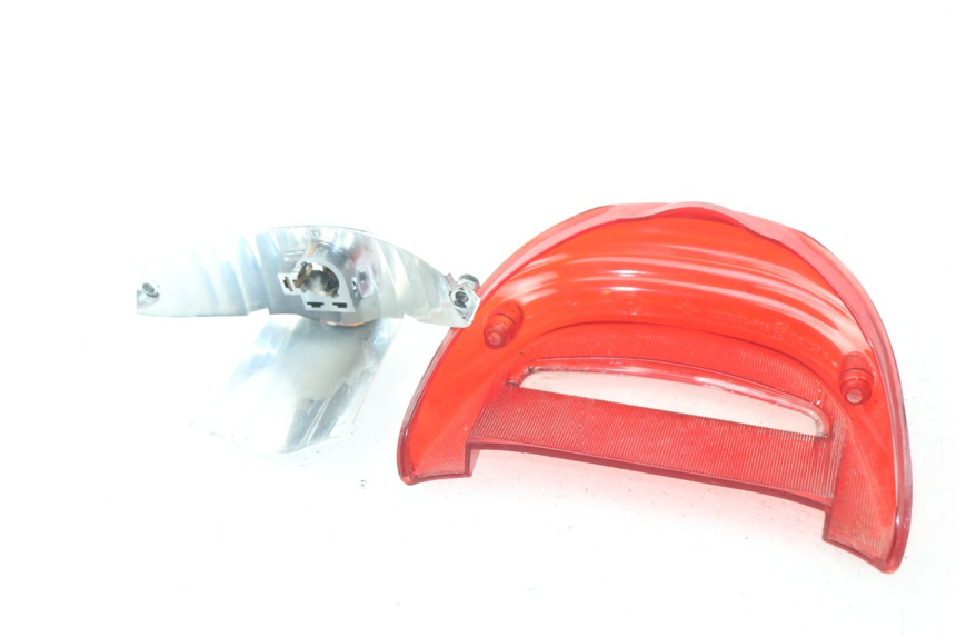 photo de FEU ARRIERE HONDA XLV VARADERO 125 (2000 - 2006)