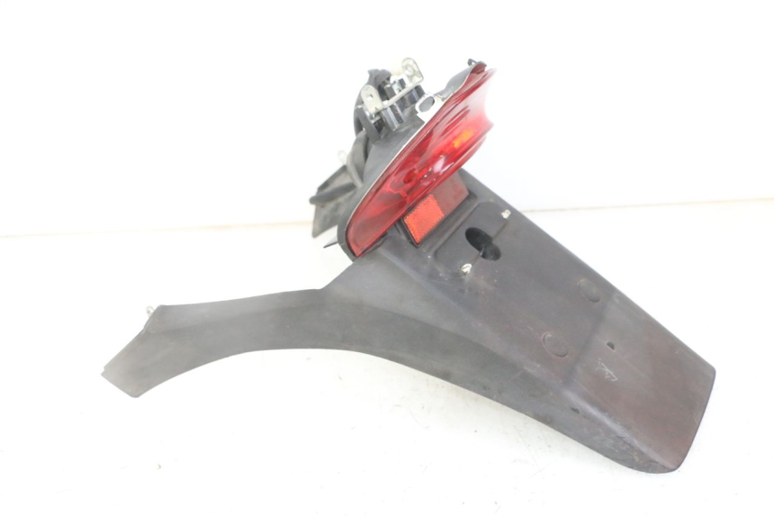 photo de FEU ARRIERE HONDA XLV VARADERO 125 (2000 - 2006)