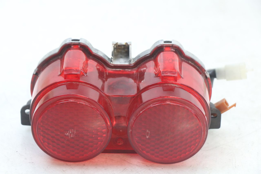 photo de FEU ARRIERE YAMAHA BW'S BWS 125 (2010 - 2013)