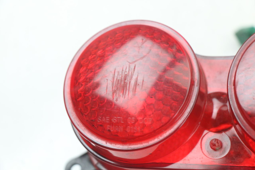 photo de FEU ARRIERE YAMAHA BW'S BWS 125 (2010 - 2013)