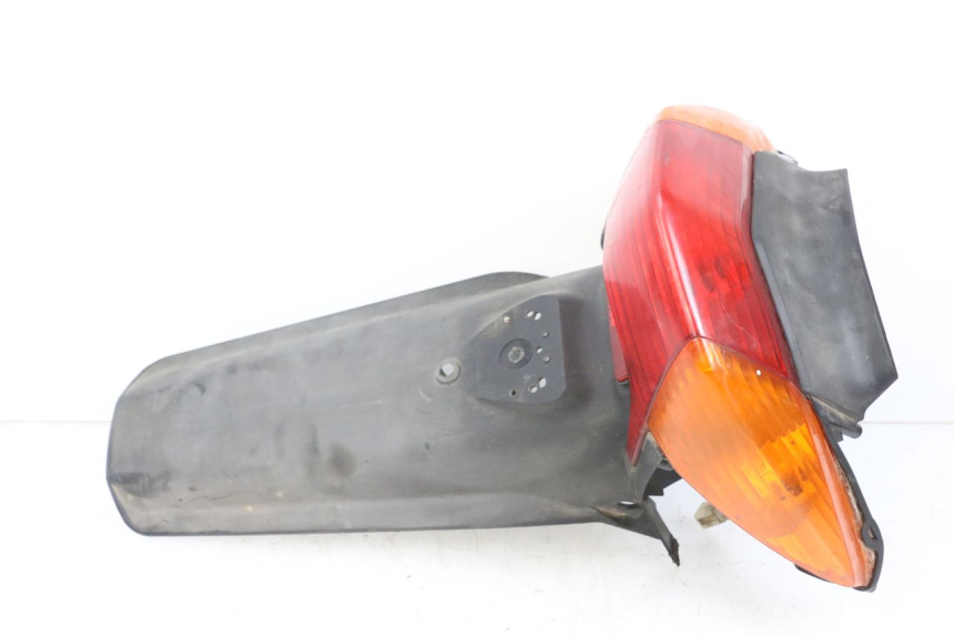 photo de FEU ARRIERE YAMAHA CYGNUS X 125 (2004 - 2007)