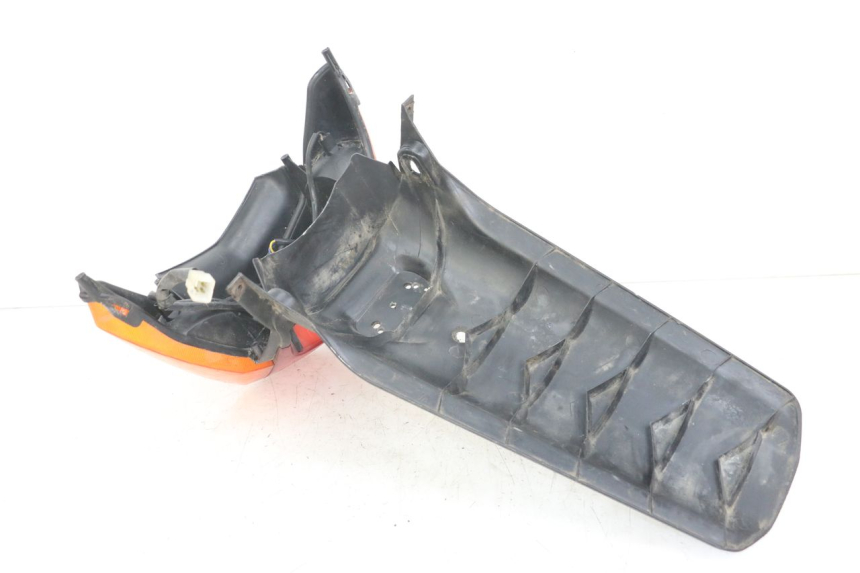 photo de FEU ARRIERE YAMAHA CYGNUS X 125 (2004 - 2007)