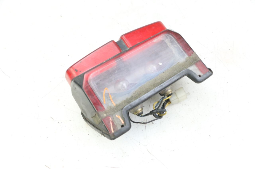 photo de FEU ARRIERE YAMAHA FZS FAZER 600 (2001 - 2003)