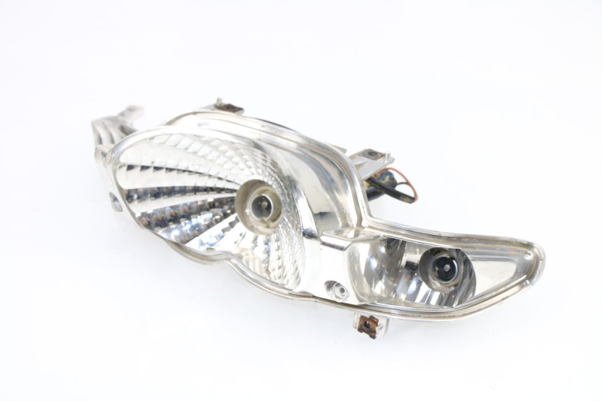 photo de FEU ARRIERE YAMAHA NEOS NEO'S 4T 50 (2008 - 2016) - Zoom état d’usage