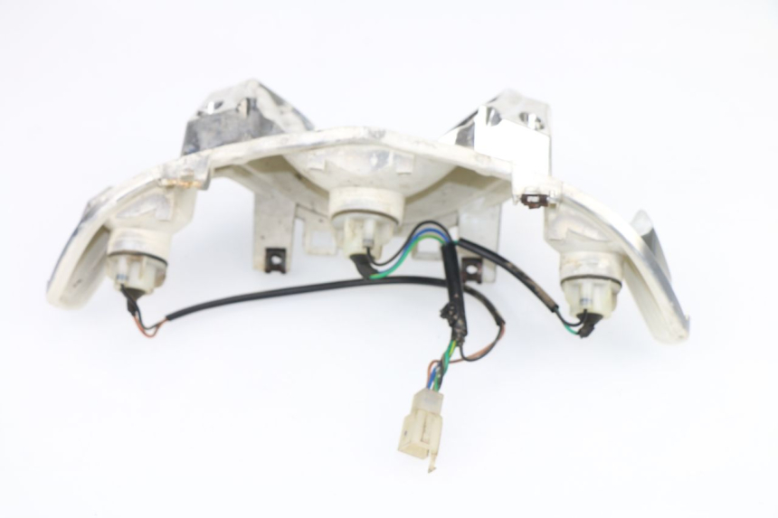 photo de FEU ARRIERE YAMAHA NEOS NEO'S 4T 50 (2008 - 2016) - Points de fixation