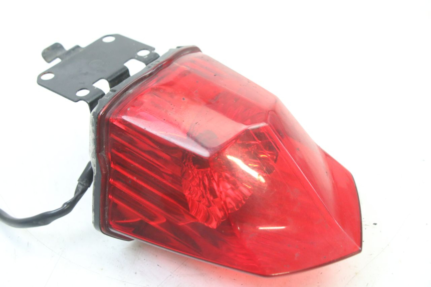 photo de FEU ARRIERE YAMAHA XJ6 ABS 600 (2008 - 2016)