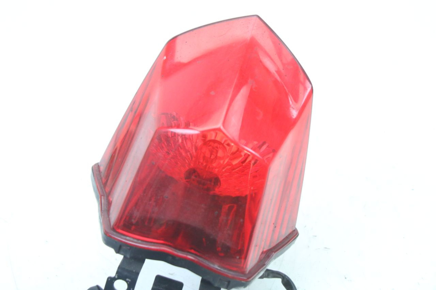 photo de FEU ARRIERE YAMAHA XJ6 ABS 600 (2008 - 2016)