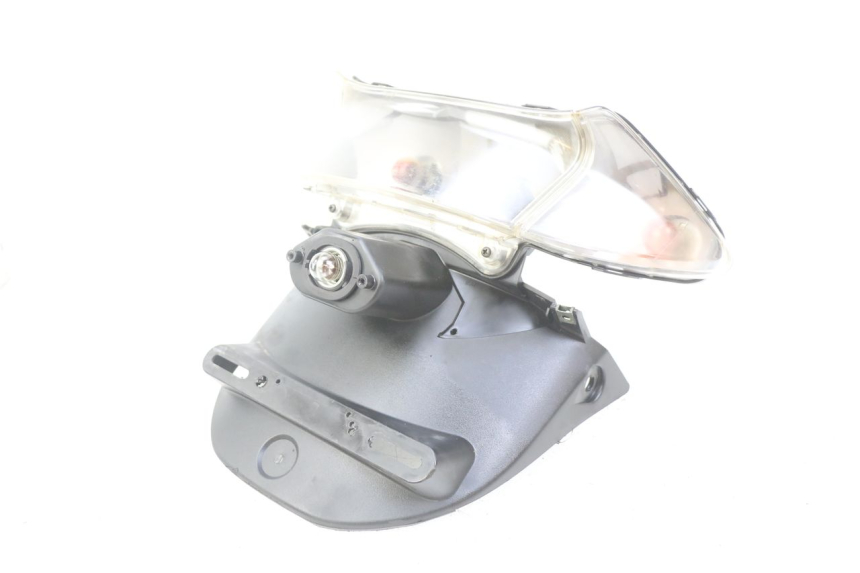 photo de FEU ARRIERE YAMAHA XP T-MAX TMAX ABS 500 (2004 - 2007)