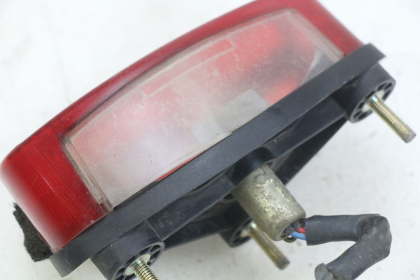 photo de FEU ARRIERE YAMAHA YZF R THUNDERCAT 600 (1996 - 2003)