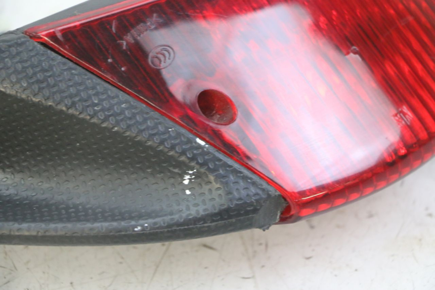 photo de FEU ARRIERE PIAGGIO ZIP 4T 50 (2018 - 2020)