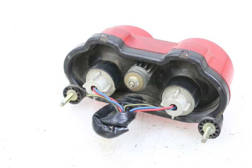 photo de FEU ARRIERE KAWASAKI ZR 7 750 (1999 - 2001) - Détail de la pièce