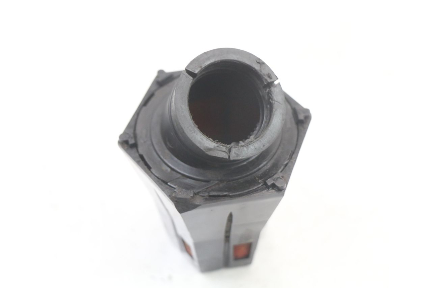 photo de FILTRE A AIR PEUGEOT KISBEE 2T 50 (2010 - 2017)