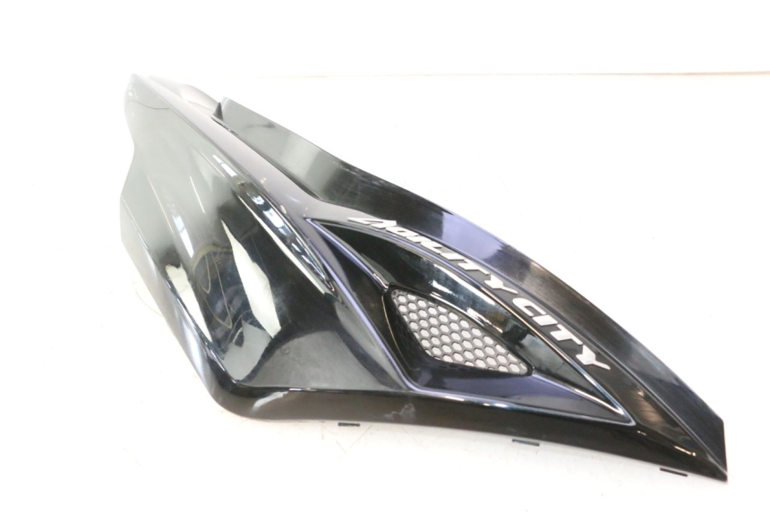 photo de FLANC ARRIERE DROIT KYMCO AGILITY CITY 16P 125 (2015 - 2024) - Points de fixation