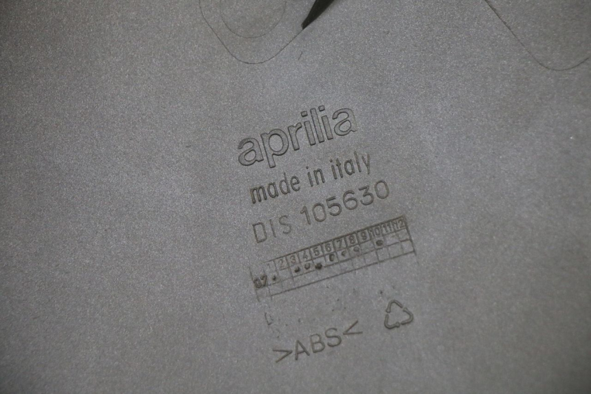 photo de FLANC ARRIERE DROIT APRILIA ATLANTIC 125 (2003 - 2009)