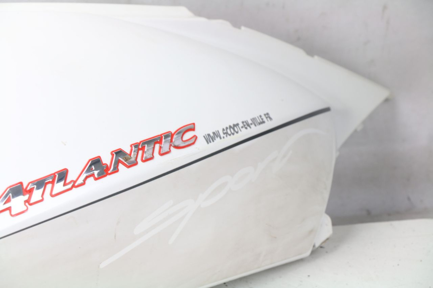 photo de FLANC ARRIERE DROIT APRILIA ATLANTIC S 125 (2010 - 2013)