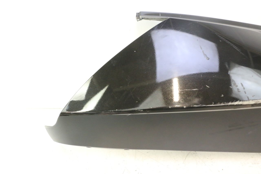 photo de FLANC ARRIERE DROIT APRILIA ATLANTIC S 125 (2010 - 2013) - Zoom état d’usage