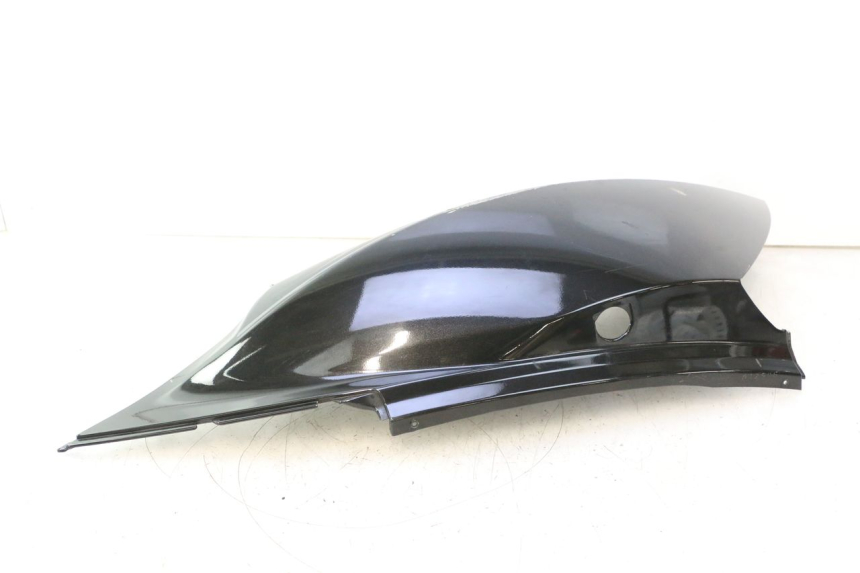 photo de FLANC ARRIERE DROIT APRILIA ATLANTIC S 125 (2010 - 2013) - Pièce contrôlée
