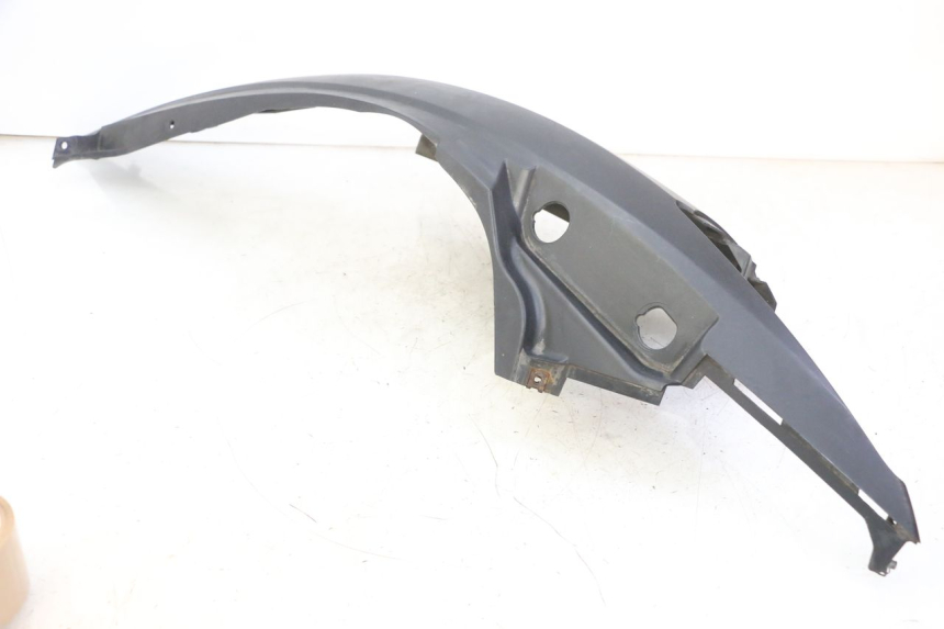 photo de FLANC ARRIERE DROIT SUZUKI BURGMAN 125 (2007 - 2014)